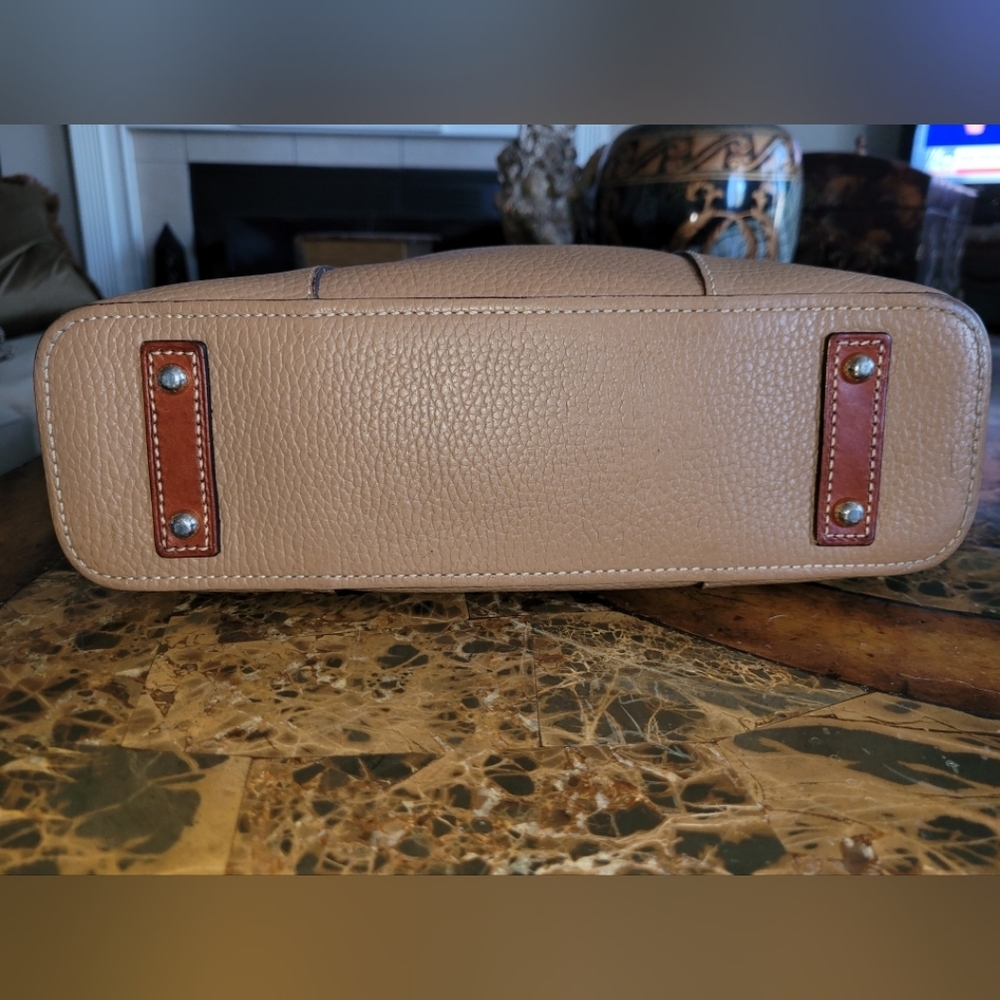 Donney & Bourke Tan Leather Tote Bag - Picture 5 of 14